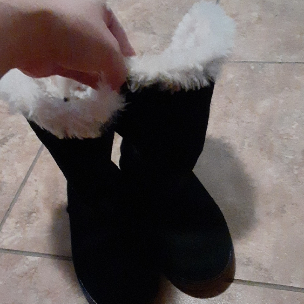 Euc! Ugg